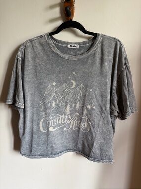 Rustee Distressed Light Grey Cropped Oversized Graphic Tee M Country Roads